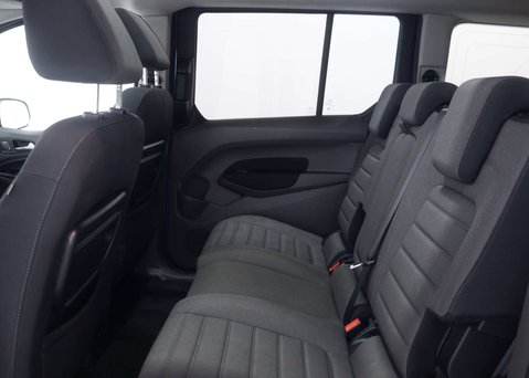 Ford Tourneo Connect 1.5 Tourneo Connect Grand Titanium TDCi Auto 5dr 45