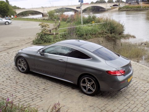 Mercedes-Benz C Class C 200 AMG LINE PREMIUM 27