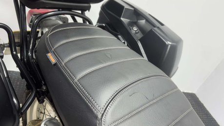 Royal Enfield Interceptor 650 2020 ONLY 10K FULL LUGGAGE MODERN CLASSIC RETRO 650CC A2 30