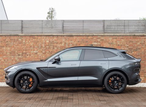 Aston Martin DBX '1913 Package' 2
