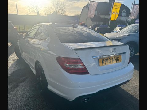 Mercedes-Benz C Class 2.1 C250 CDI BlueEfficiency AMG Sport G-Tronic+ Euro 5 (s/s) 2dr 5