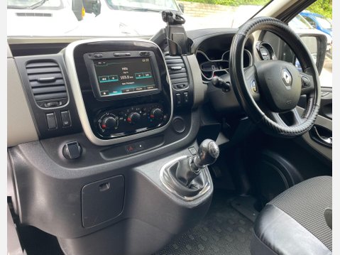 Renault Trafic 1.6 dCi ENERGY 27 Sport Nav Panel Van 5dr Diesel Manual SWB Standard Roof E 36