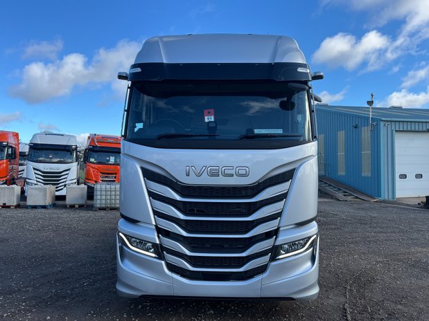 Iveco S-Way 500 AS440S50TX/FP 4000WB *new* 28