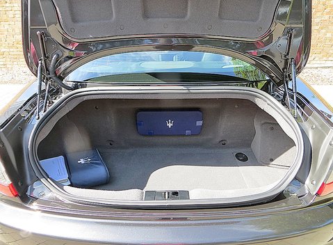 Maserati Granturismo MC Stradale 19