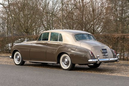 Rolls-Royce Silver Cloud II 4