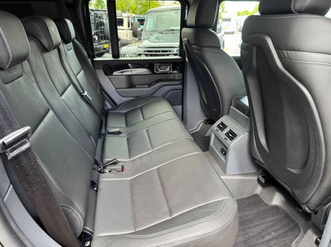 Ineos Grenadier STATION WAGON 30