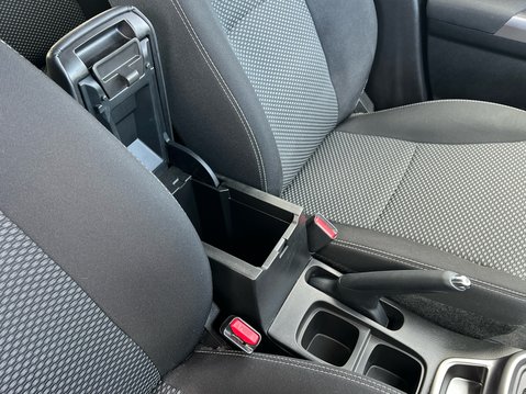 Suzuki Vitara SZ-T 28