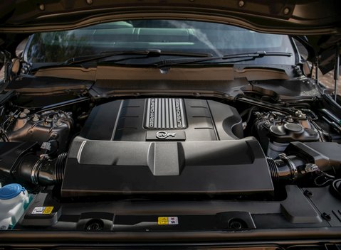 Land Rover Range Rover Sport 5.0 SVR 28