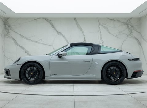 Porsche 911 Targa 4 GTS (992) 7