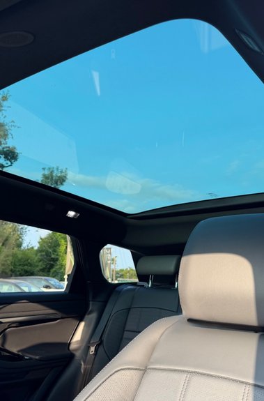 Land Rover Range Rover Evoque R-DYNAMIC HSE MHEV -TRIPLE BLACK - PAN ROOF - ONE OWNER -MERIDIAN -VATQ 