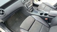 Mercedes-Benz A Class 2.1 A200d AMG Line (Premium) Hatchback 5dr Diesel 7G-DCT Euro 6 (s/s) (136  61