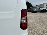 Vauxhall Combo LWB L2H1 (SOLD) Low Roof Sportive 2300 Air Con Sensors EURO 6 NO VAT 25