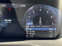 Volvo XC40 1.5 XC40 Inscription Pro T3 Auto 5dr 22