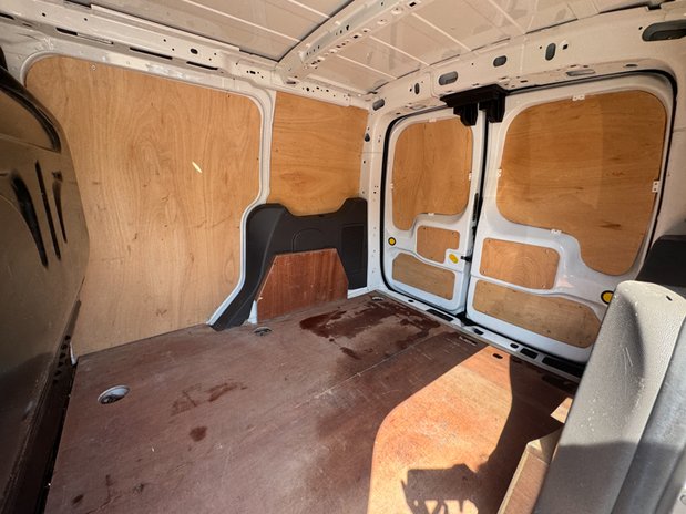 Ford Transit Connect SWB L1H1 Low Roof 200 Leader Air Con EURO 6 11