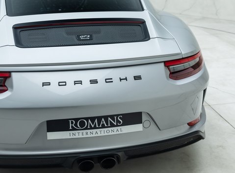 Porsche 911 GT3 Touring (991.2) 29