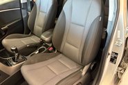 Hyundai i30 1.4 Blue Drive SE Nav Hatchback 5dr Petrol Manual Euro 6 (s/s) (100 ps) 31