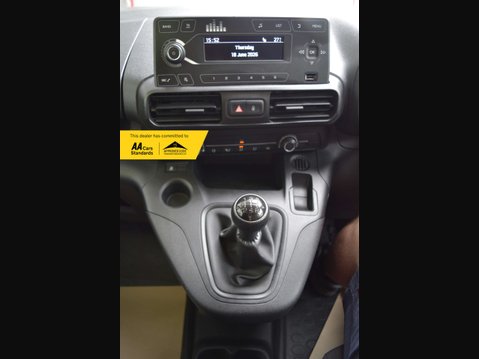 Vauxhall Combo 1.6 Combo 2300 Edition S/S 36