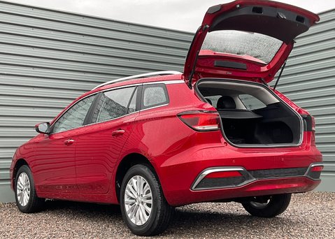 MG MG5 61KWH EXCLUSIVE 8