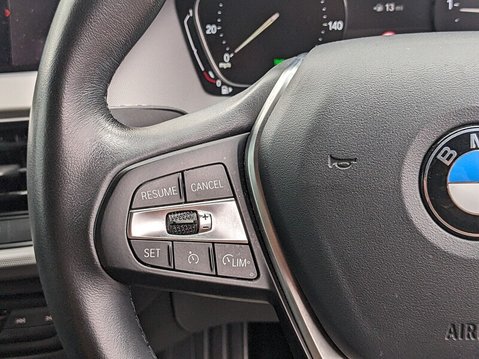 BMW 1 Series 118I SE 19