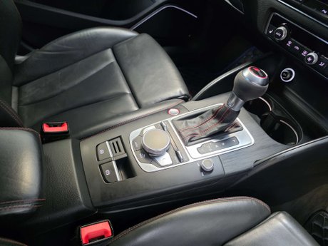 Audi RS3 2.5 TFSI Sportback 5dr Petrol S Tronic quattro Euro 6 (s/s) (400 ps) 12