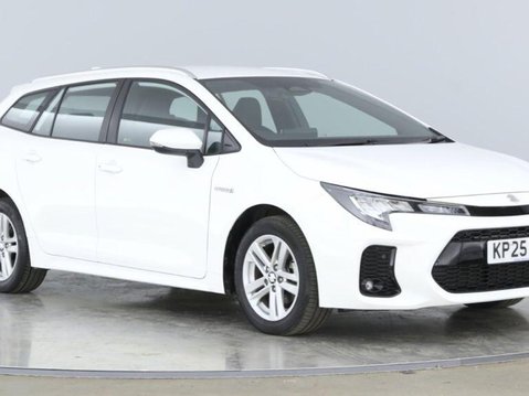 Suzuki Swace MOTION 1
