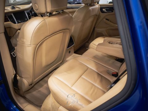 Porsche Macan 3.0 Macan S D Semi-Auto 4WD 5dr 27