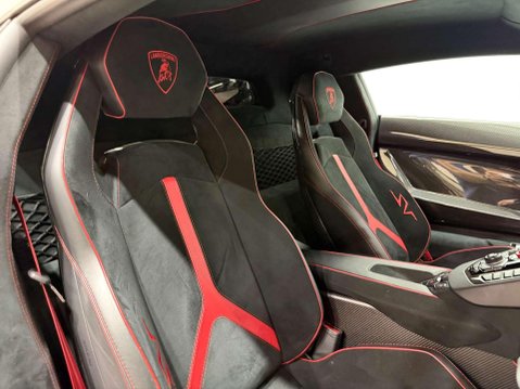 Lamborghini Aventador 6.5 V12 LP 750-4 Superveloce Coupe 2dr Petrol ISR 4WD Euro 6 (750 bhp) 55