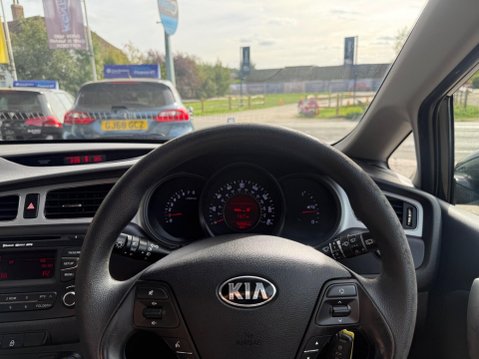 Kia Ceed 1.4 1 Euro 5 5dr 27