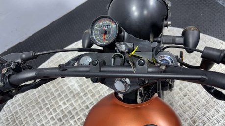 Mash Seventy 125CC 2022 14