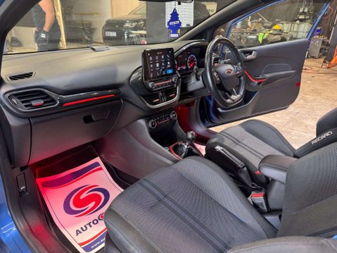 Ford Fiesta 1.5 Fiesta ST-2 T 3dr 9