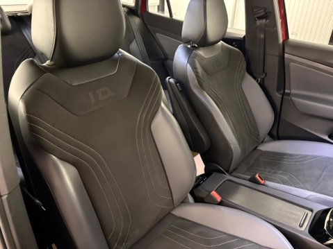 Volkswagen Id.4 Pure 52kWh Life Auto 5dr 9