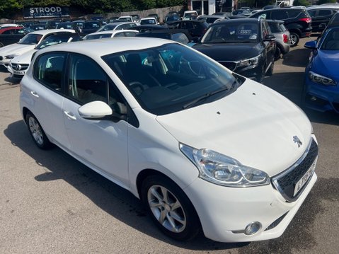 Peugeot 208 1.2 e-VTi PureTech Active EGC Euro 6 (s/s) 5dr 8