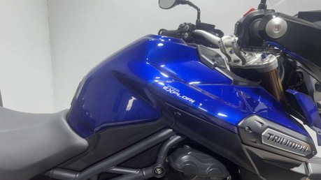 Triumph Explorer 1215 2012 only 25k full luggage arrow exhaust new MOT tourer 19