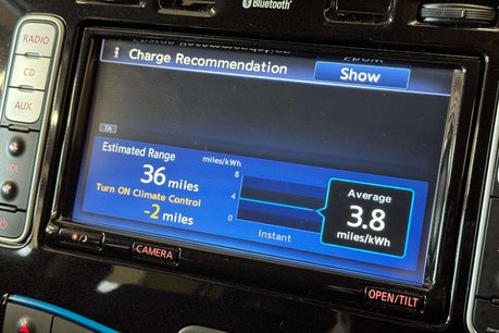 Nissan LEAF 30kWh Tekna Hatchback 5dr Electric Auto (109 bhp) 38