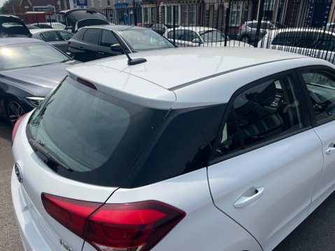 Hyundai i20 1.2 Blue Drive SE Euro 6 (s/s) 5dr 16