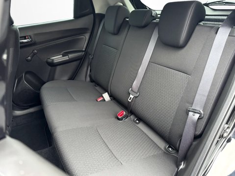 Suzuki Swift 1.2 Dualjet 83 12V Hybrid SZ-L 5dr 33