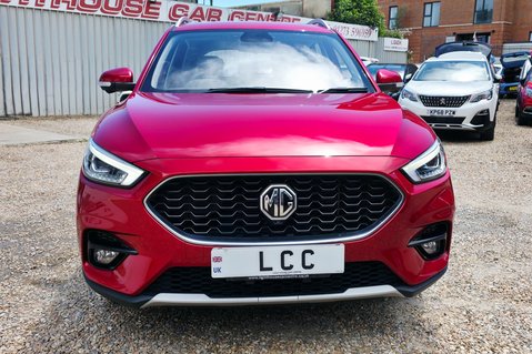 MG ZS EXCLUSIVE T-GDI.. MAIN DEALER SERVICE HISTORY.. STUNNING EXAMPLE 17