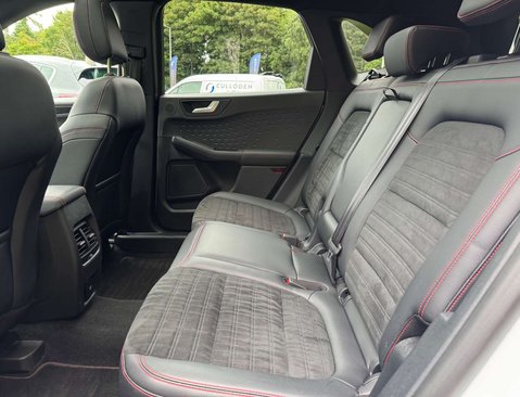Ford Kuga 2.0 Kuga ST-Line X EcoBlue MHEV 5dr 44