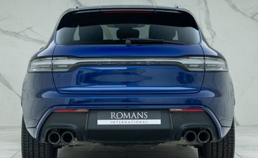 Porsche Macan GTS 21