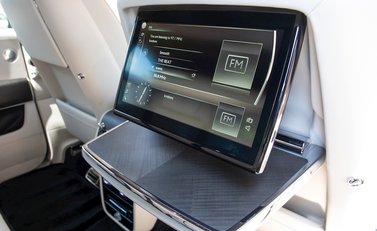 Rolls-Royce Cullinan 14