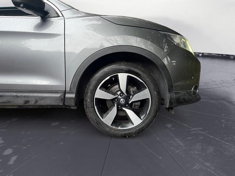 Nissan Qashqai 1.2 DIG-T n-tec+ 2WD Euro 6 (s/s) 5dr 10