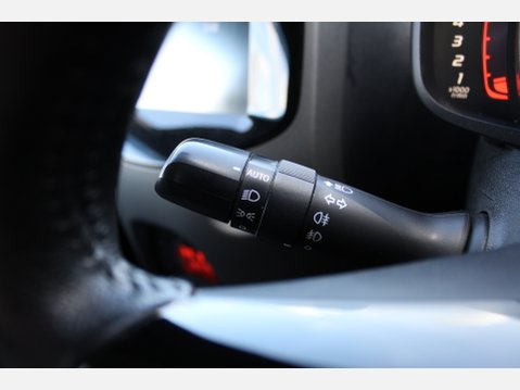 Toyota Aygo VVT-I X-TREND 12