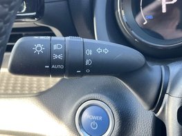 Toyota Yaris 1.5 Yaris Dynamic HEV CVT 5dr 59