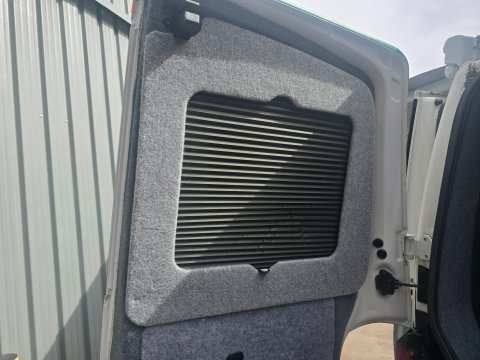 Volkswagen Transporter T28 TDI P/V HIGHLINE 5 BERTH CAMPERVAN 24