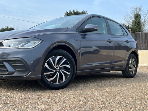 Volkswagen Polo LIFE TSI DSG 15