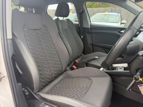 Audi A1 1.0 TFSI 25 Sport Sportback Euro 6 (s/s) 5dr 15