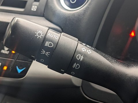 Lexus CT 200H F SPORT 26