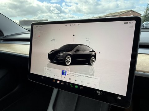 Tesla Model 3 Saloon 4dr Electric Auto RWD (241 bhp) 26