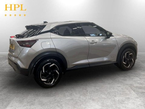 Nissan Juke 1.6 N-Connecta SUV 5dr Petrol Hybrid Auto Euro 6 (143 ps) Air Con - Alloys 7