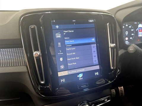 Volvo XC40 1.5 T3 R-Design SUV 5dr Petrol Auto Euro 6 (s/s) (163 ps) 16